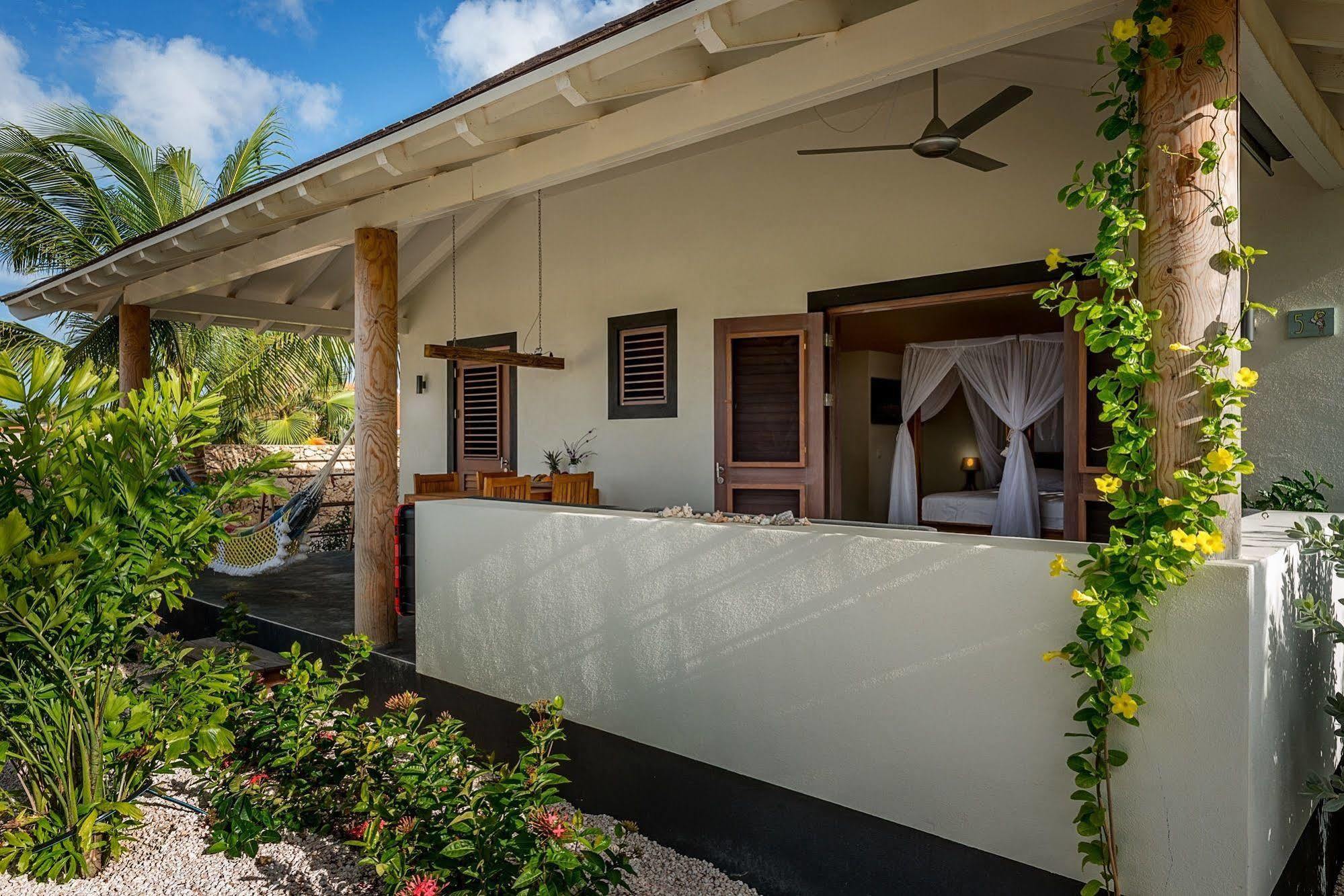 Windhoek Resort Bonaire Kralendijk  Exterior photo